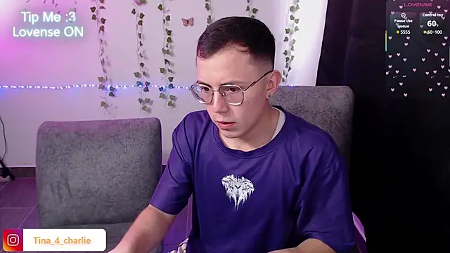 Tina_4_Charlie - SHOW PUSSY AND DICK CLOSE TO CAM 🥵🔥