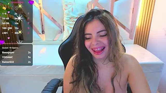 Chinatsu_t - Glass dildo in the ass🍆