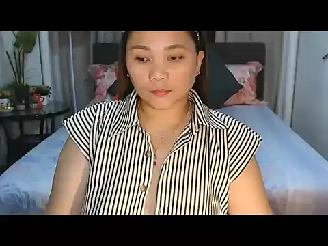 MarielRose143 - make my pussy wet and squirt sweetheart!