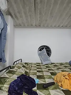 SexyBhumii - ass show