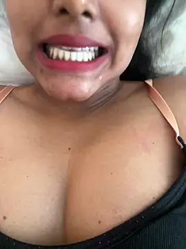 Sheela__x - enjoy my show with erotic masti
