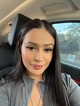 Sara_fun - Two girls naked in car