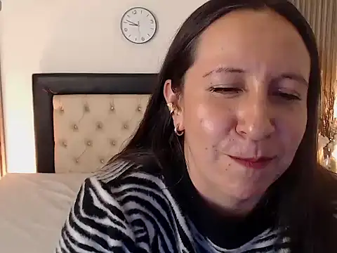RoxyWilde - control lush x2 min