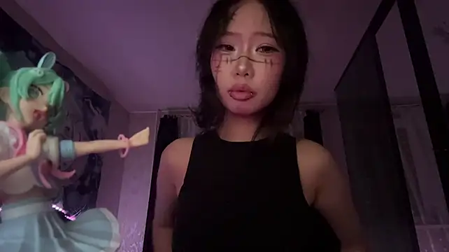 DelorasHemp - SHOW MY AHEGAO