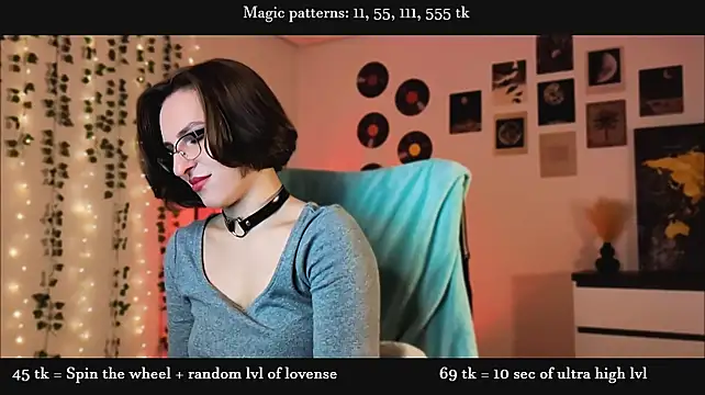 Alicia_x_art - Spank ass till red