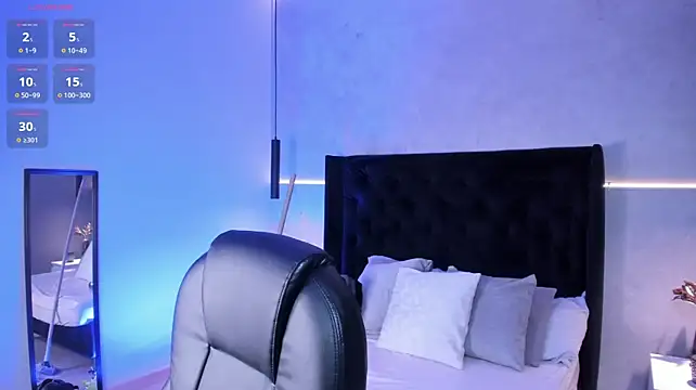 Natasha__monroe - Spank ass both hands x8