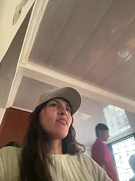 Sofiadelacruz - Join me to class.