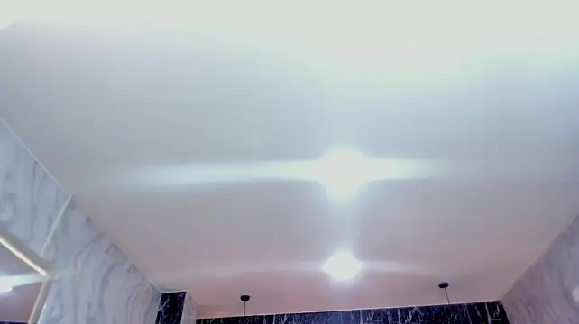 LatinaHoleQueen - tits in the air and with oil