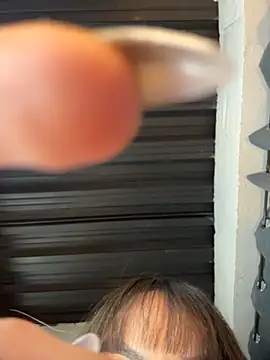 Nicolle_foxy - show big squit