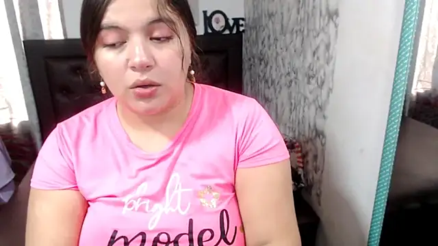 Sarah_aguilar - Bouncing tits with lubricant