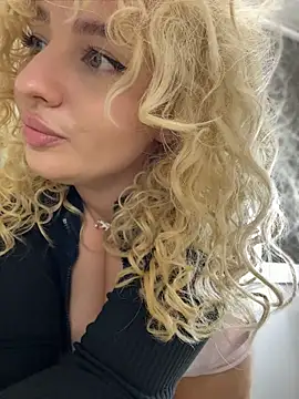 CurlyDaisy - what if i give u the best BJ? + 3 min CT