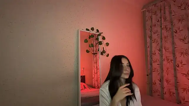 MaribelAmati - eye contact
