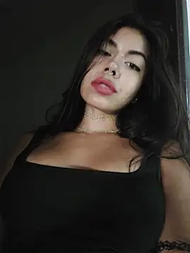 ArgentinaShani - Show tits and pussy