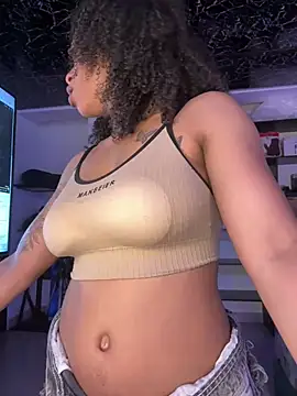 Melany_Williams - FINGER IN MY PUSSY CREAMMY