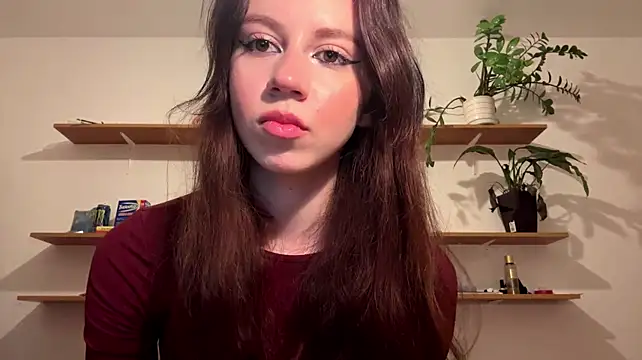 LaureJoliet - Sensual eye contact