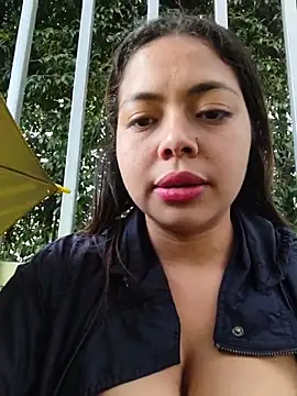 Catalina_14 - Flash tits to a stranger in public