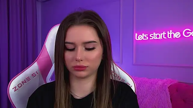 DianaVert - new manicure