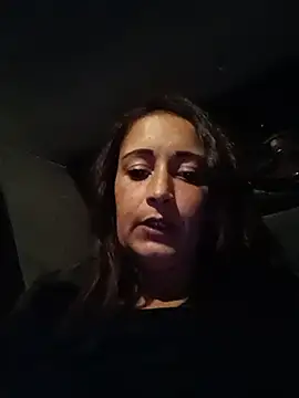 Alina03210 - Utcán mesztelen punci