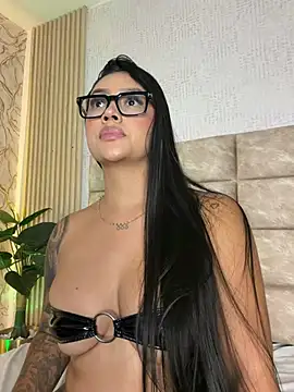 CameronCollins_ - bounce and squeeze boobs