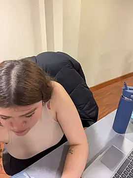 Thara_Fresneda_ - Thara full naked for 2 min