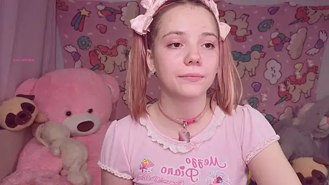 PrincessLittleKiki - to blow soap bubbles:3