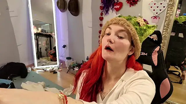 YoungmilfBlossom - cover pussy and tits in jizz lube