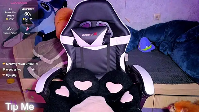 Mini_Lady1 - breast massage