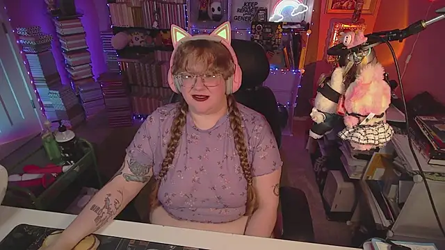 FatVeronica - Intense Toy Play & Squirt Show 💦