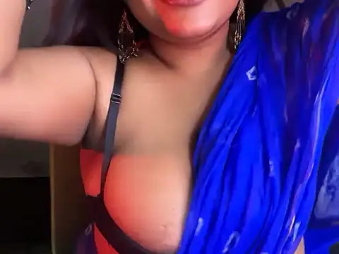 HEZALNUT - full nude oilly boobs