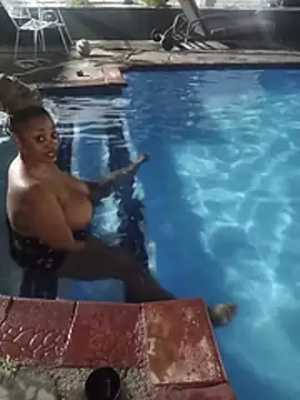 GlamGoddess91 - lets have fun boyz