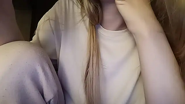 Pinkpinkpinkpinkpinkdoll - open my photoes and videos in my almums)