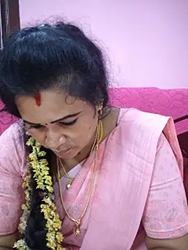 Tamilaruvi