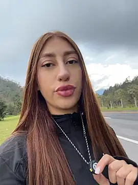 Sara_fun - Two girls naked in car