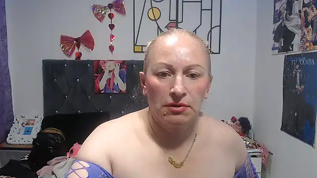 Emperabigbootybigass - dildo anal 2 minu