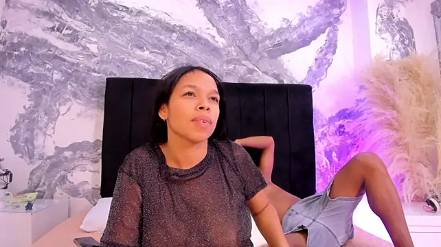 TaylorAndThalia - Cum in face