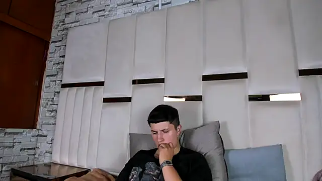 ANLLELOAndANGELA - ✨CREAMPIE IN TICKET SHOW ✨
