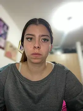 Cloew_Marz - Show and oil + Fingers in pussy