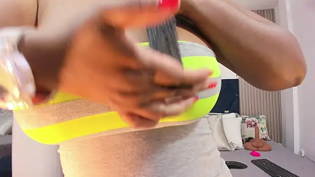 Gabytyara2 - BOUNCE ASS - DOGGY 🍑