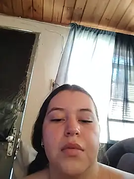 Camila897 - Brinquedos na buceta 👅