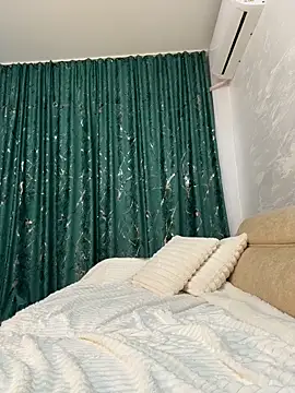 KaylaLewyss - Tease My Pussy With Fingers+🎁