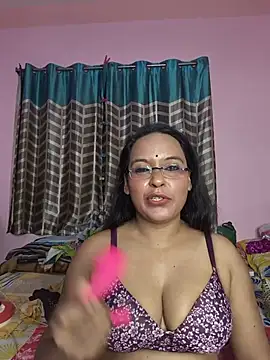 Naughtymia06 - Boobs press