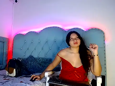 Adhara_Miiller - no pants