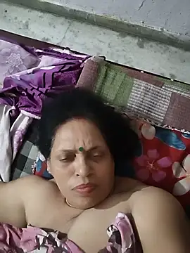 Kanikaa143 - Support me