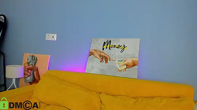 Patricia_Cox - flashing tits and pussy