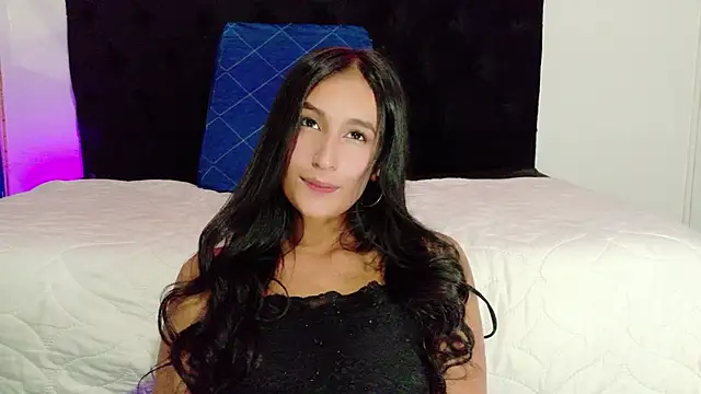 Anny23_ - Dance naked and oil