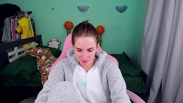 SabrinaRayX - show "banana eats banana"