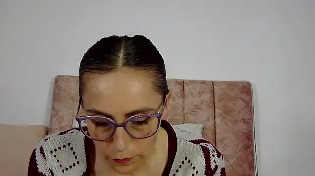 Ava_Raye - Fingers in pussy