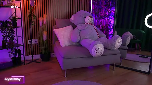 AlyseBaby - DILDO FUCK MY PUSSY IN DOGGY