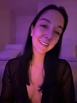RealJuliette - Flash pussy without panties