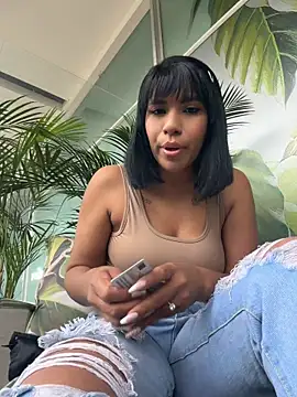 AlaiaStearling_ - fuck with a dildo